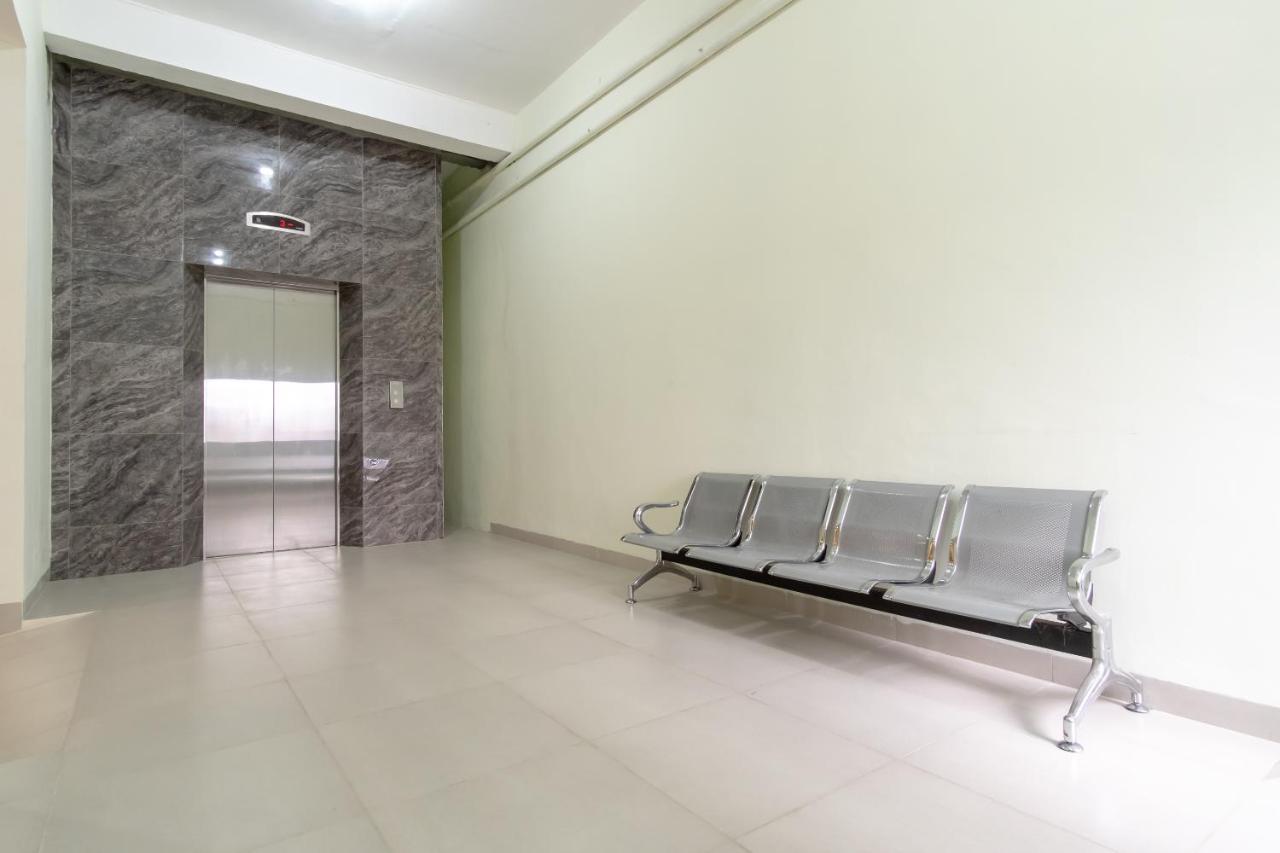 Oyo 1940 Cendana Homestay Syariah Медан Екстер'єр фото