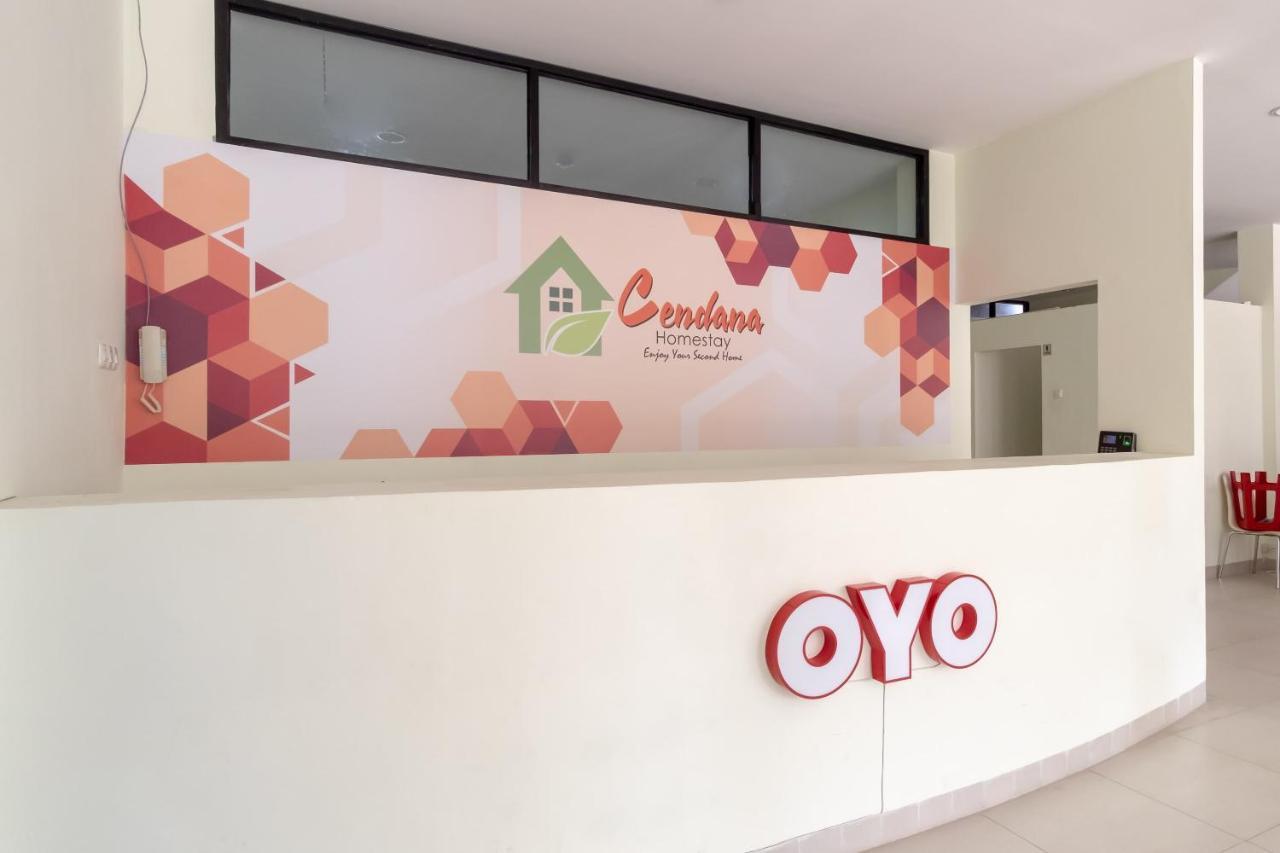 Oyo 1940 Cendana Homestay Syariah Медан Екстер'єр фото